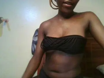Bongacams Sex Chat of NaughtyWhispers