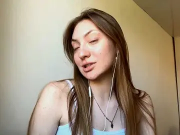 Bongacams Nude Webcam of MyrticeDollen