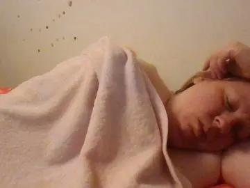 Bongacams Watch Live Sex Cams of starlight1983