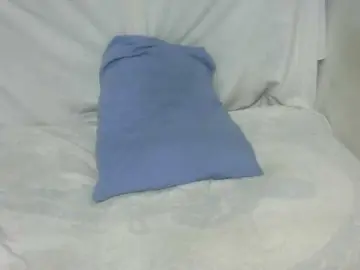 Bongacams Watch Live Sex Cams of Maha19x
