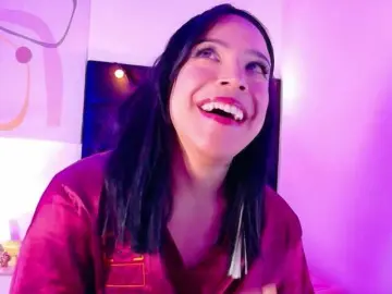 Bongacams Watch Live Sex Cams of DirtyLittleSlut