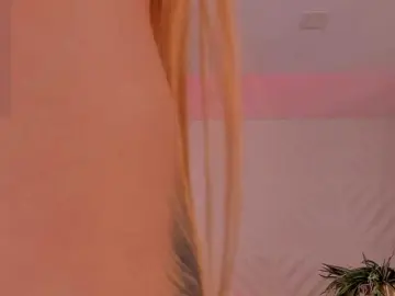 Bongacams Free Live Porn of HannaConnor