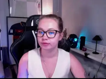 Bongacams Live Sex Cam of hollyBB