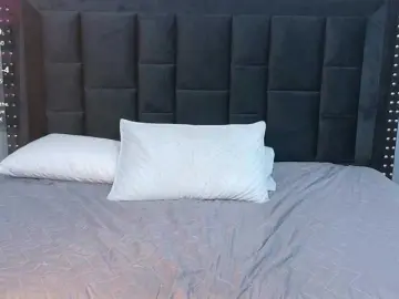 Bongacams Live Porn of petitelittleebony