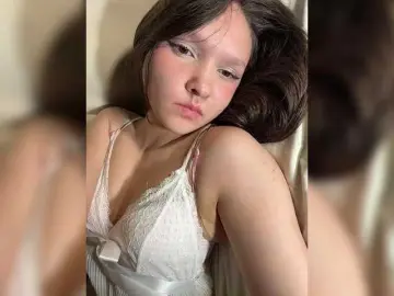Bongacams Live Porn of Cute-Lolly