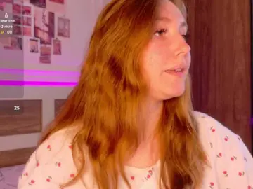 Bongacams Watch Live Sex Cams of LunaXBaddie