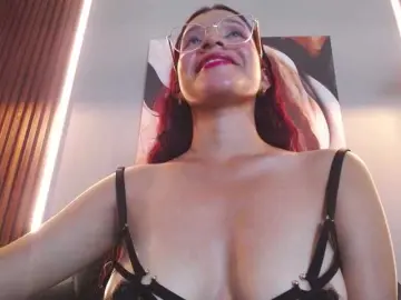 Bongacams Live Porn of GagingBriana