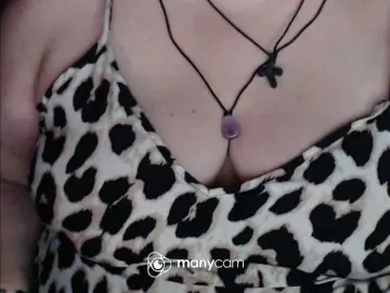 Bongacams Nude Webcam of mayalove4u