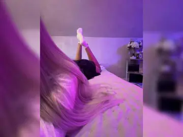 Bongacams Adult Video Chat of HollyPolly111