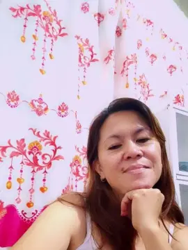 Cam4 Adult Video Chat of Queenbee82