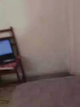 Cam4 Free Porn Cam of Girltroia
