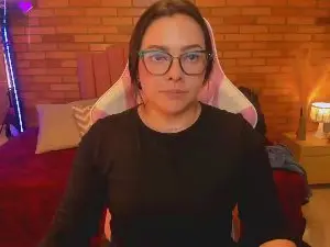 Cam4 Live Sex of Amaia_Monet