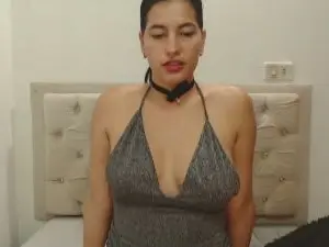 Cam4 Free Porn Cam of Taliana21