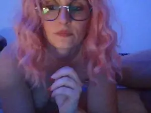 Cam4 Free Live Porn of Blondiecoquine