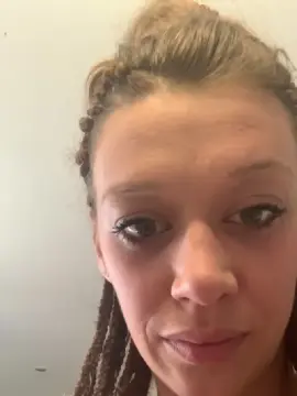 Cam4 Free Live Porn of Lallye69