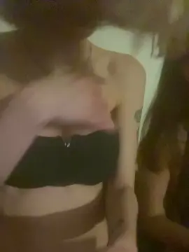 Cam4 Free Live Porn of steff206