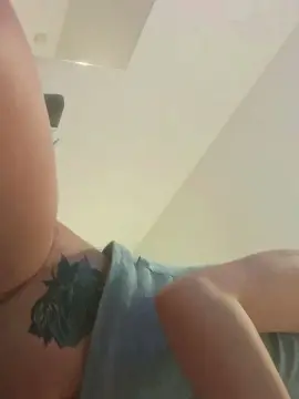 Cam4 Live Sex Cam of agusttinak3