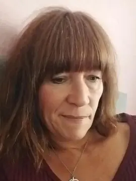 Cam4 Free Live Porn of Cumonme17