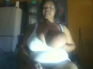 Cam4 Live Porn of Neliswa