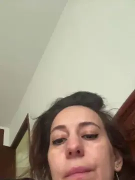 Cam4 Adult Webcam of renattabigboobs