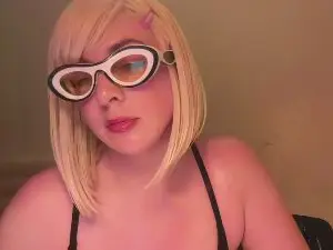 Cam4 Free Live Porn of pinkedcream