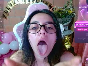 Cam4 Adult Video Chat of Maggie_Fox