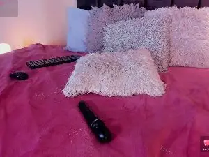 Cam4 Live Sex Cam of Kloe_s