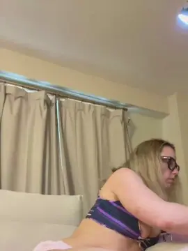 Cam4 Adult Webcam of Ambrrr