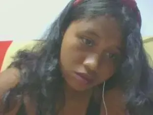 Cam4 Free Porn Cam of mendrika5