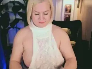 Cam4 Live Porn of YolandaKiss