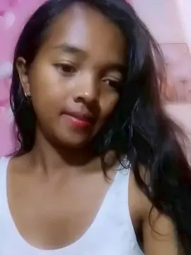 Cam4 Nude Webcam of Elisah7