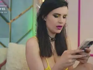 Cam4 Adult Video Chat of BagiraMays
