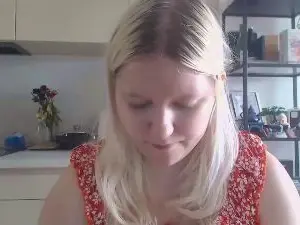 Cam4 Free Porn Cam of LenaHoney20
