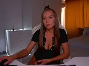 Cam4 Live Sex of EvelinaFox