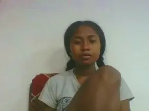Cam4 Nude Webcam of chantale7