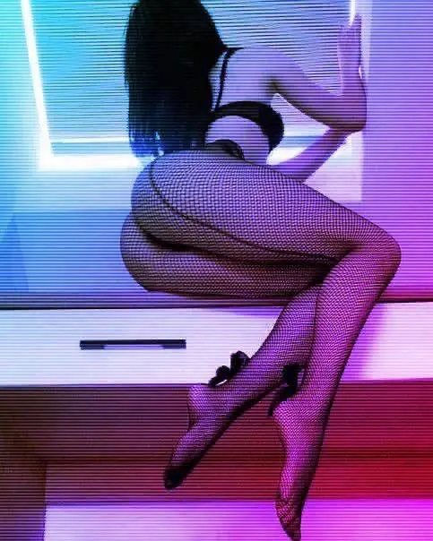 Miss_Shy_