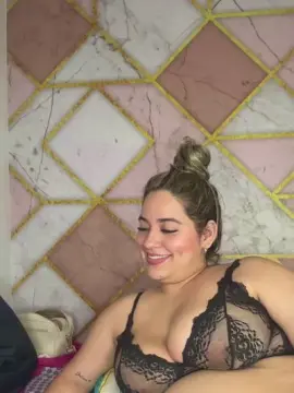 Cam4 Live Sex of Amira__Maliaa