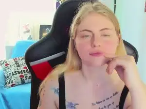 Cam4 Adult Video Chat of Jolly_Doll