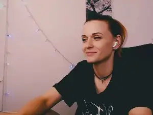 Cam4 Live Sex of PeppyMia