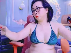 Cam4 Watch Live Sex Cams of LucianaME