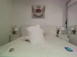 Cam4 Live Sex Cam of alisonya