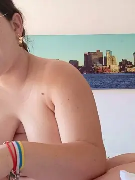 Cam4 Free Live Porn of Xroxy237
