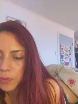 Cam4 Private Sex Chat of Reedgyal