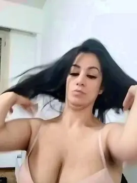 Cam4 Adult Webcams of Miquilu04