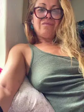Cam4 Nude Webcam of Kinkibubble