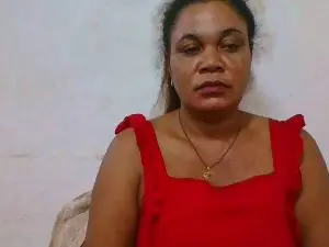 Cam4 Adult Webcam of Mahatsara