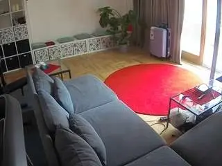 Camsoda Live Sex Cam of voyeurcam-julmodels-living-4