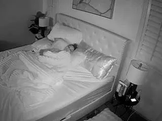 Camsoda Free Live Porn of voyeurcam-whitneyoc-01