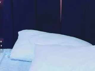 Camsoda Sex Cam of petitelittleebony