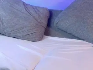 Camsoda Sex Cam of zoe-roux